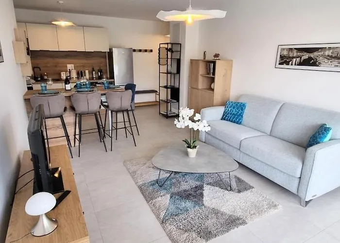 Le Segreto, Appt Neuf Dans Residence De Standing, Superbe Deco, Centre, 2 Parkings Prives, Climatisation
