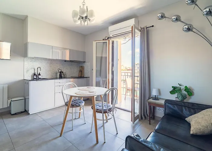 Le Petit Bijou Sete, 5 Appartements